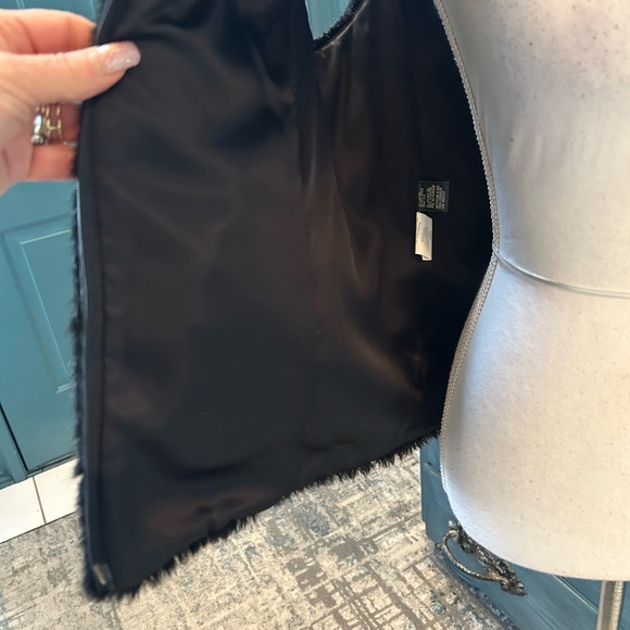 Lauren Ralph Lauren Black Faux Fur Vest Front Zipper Pockets Lined Med - Picture 12 of 16